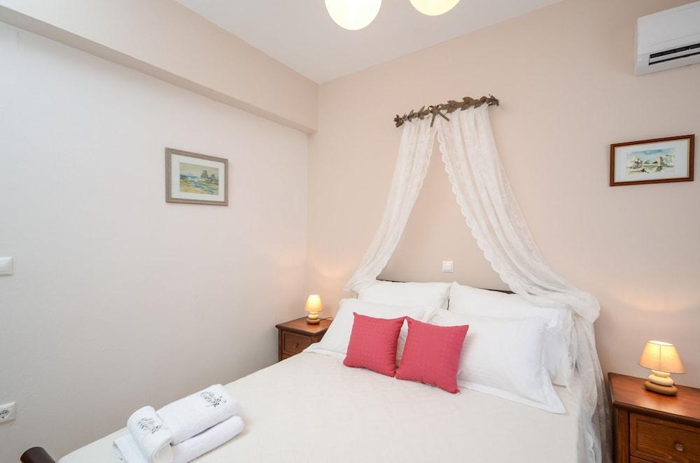 Villa Of Roses In Naxos - Private Villa With Pool Naxos City Zewnętrze zdjęcie