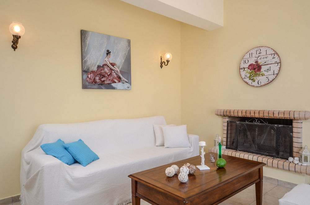 Villa Of Roses In Naxos - Private Villa With Pool Naxos City Zewnętrze zdjęcie